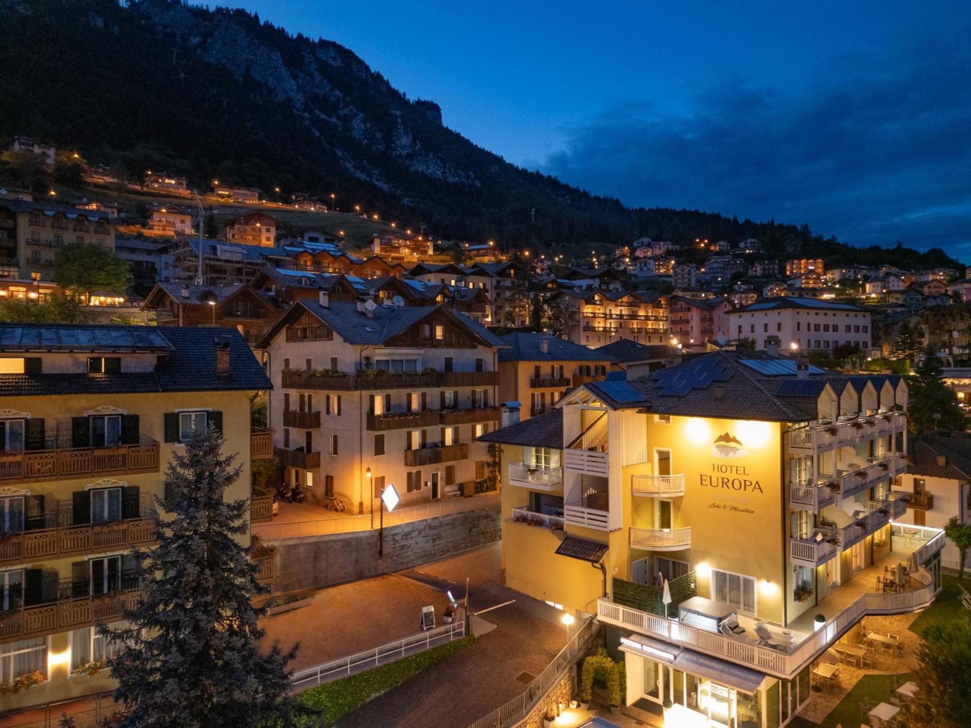 Hotel Europa Molveno Extérieur photo